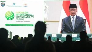 RI Gaspol Hilirisasi dan Transisi Energi Bersih, Target Nol Emisi Dimulai 2026