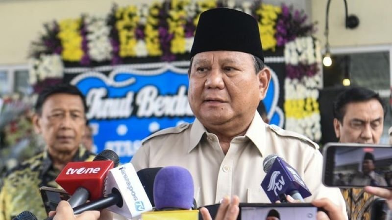 Prabowo Instruksikan Evaluasi Seluruh Bangunan Pesantren