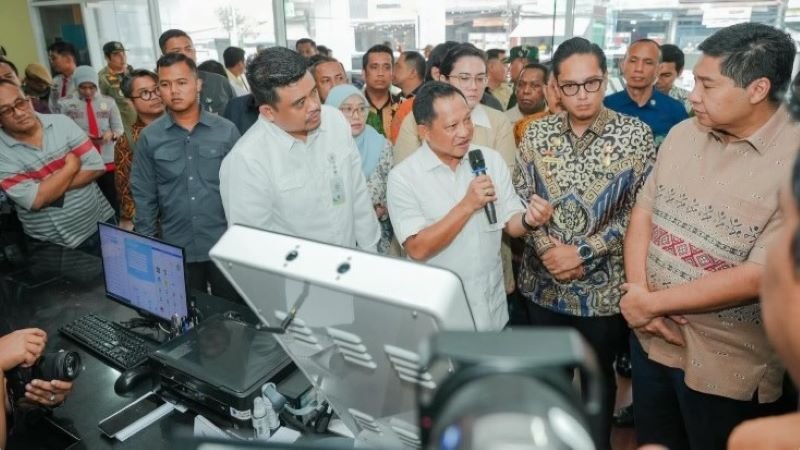 Tito Minta Pemda Turun ke Lapangan: Warga Miskin Bisa Bangun Rumah Tanpa Bayar Izin!