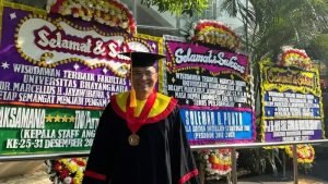 Capt Hakeng, Wisudawan Terbaik UBJ, Persembahkan Ilmu untuk Laut dan Bangsa