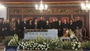 Dua Raja Yogyakarta Melayat Pakubuwono XIII, Simbol Eratnya Persaudaraan Antarkeraton