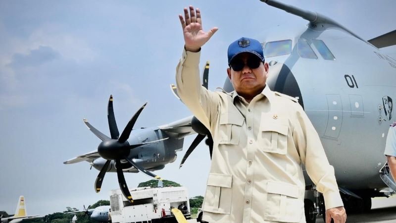 Prabowo Serahkan Kunci Airbus A400M, Pesawat Angkut Terbesar Milik TNI AU