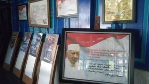 Survei INSS: Mayoritas Publik Setuju Soeharto Dapat Gelar Pahlawan Nasional