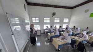 Kemkomdigi: SDM Unggul Tak Cukup Pintar, Harus Berkarakter dan Melek Teknologi