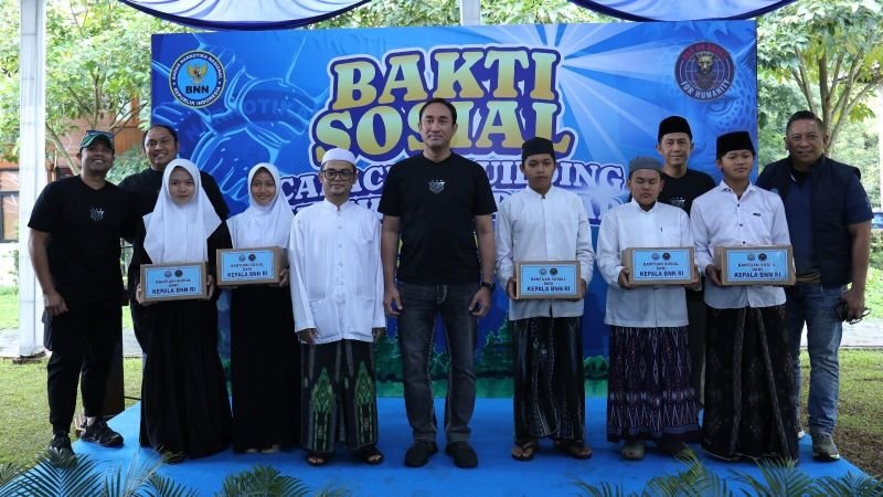 BNN Berbagi dengan Santri, Perkuat Kepedulian Sosial di Pesantren