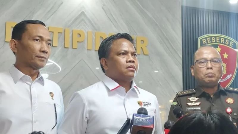 Pembalak Liar Dijerat Pidana Lingkungan Hidup dan TPPU