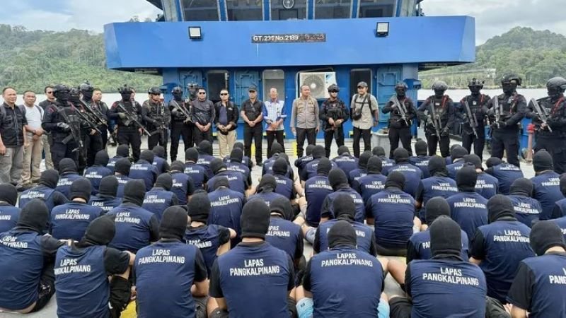 Hampir 2 Ribu Napi Risiko Tinggi Digeser ke Nusakambangan