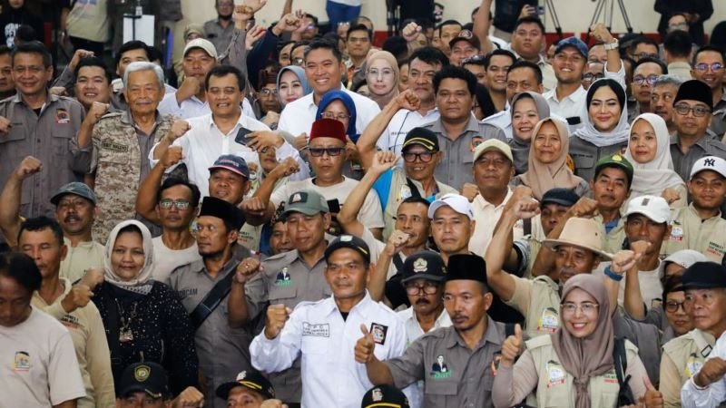 Pengurus Tani Merdeka Jateng Dilantik, Wamentan: Kita Bela yang Baik, Kita Luruskan yang Salah