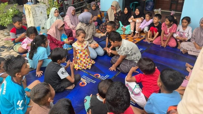 Kemensos Gelar Trauma Healing untuk Anak-Anak Korban Banjir di Pidie Jaya