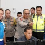 Pantau Command Center Jasa Marga, Wakapolri Pastikan Arus Lalin Nataru Terkendali