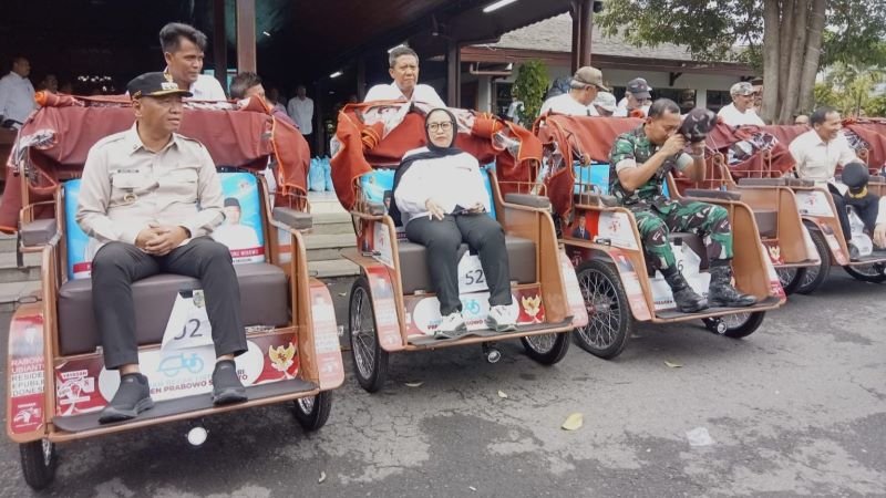GSN Distribusikan 200 Becak Listrik untuk Pengemudi Lansia di Tulungagung
