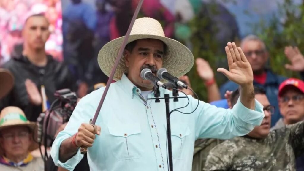 Tetapkan Status Darurat, Maduro Kerahkan Pertahanan Militer dan Rakyat