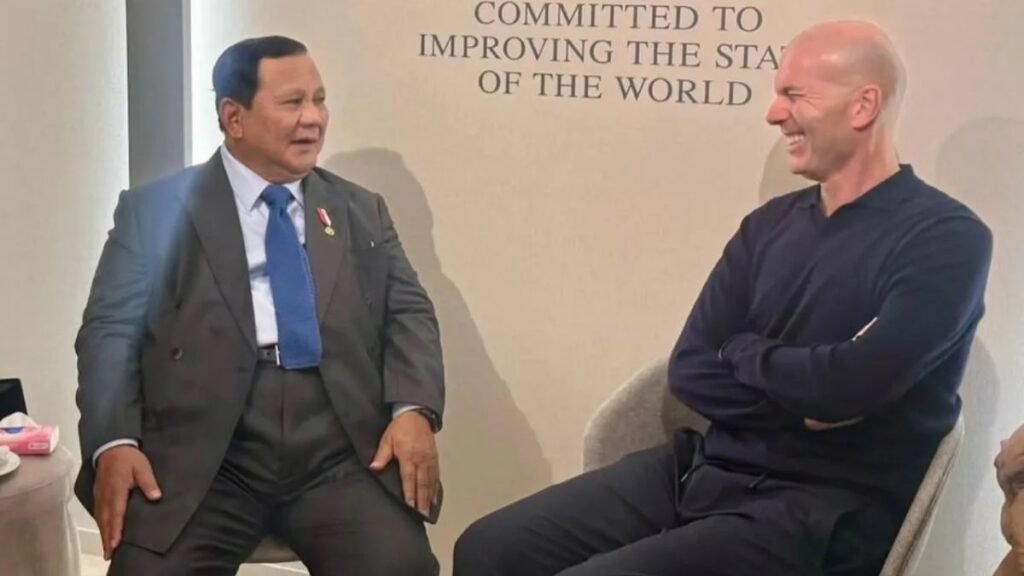 Prabowo Bertemu Zidane, Bahas Masa Depan Sepak Bola Indonesia