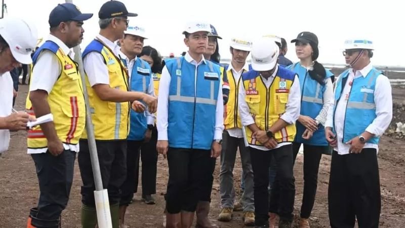 Gibran Cek Tol Semarang-Demak, Bukan Sekadar Jalan Tapi Benteng Lawan Rob