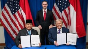 CORE: Putusan MA AS Jadi Peluang Indonesia Renegosiasi Tarif dengan Trump