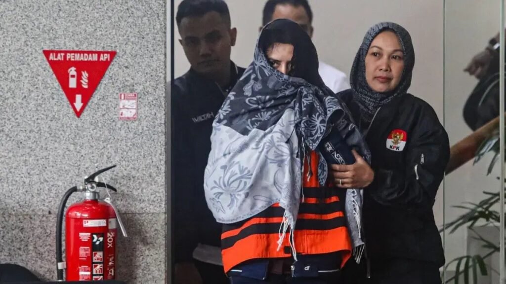 KPK Bongkar Aliran Duit Keluarga Fadia Arafiq