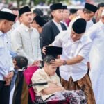 Salat Idulfitri di Simpanglima, Gubernur Ajak Warga Perkuat Persatuan dan Kepedulian