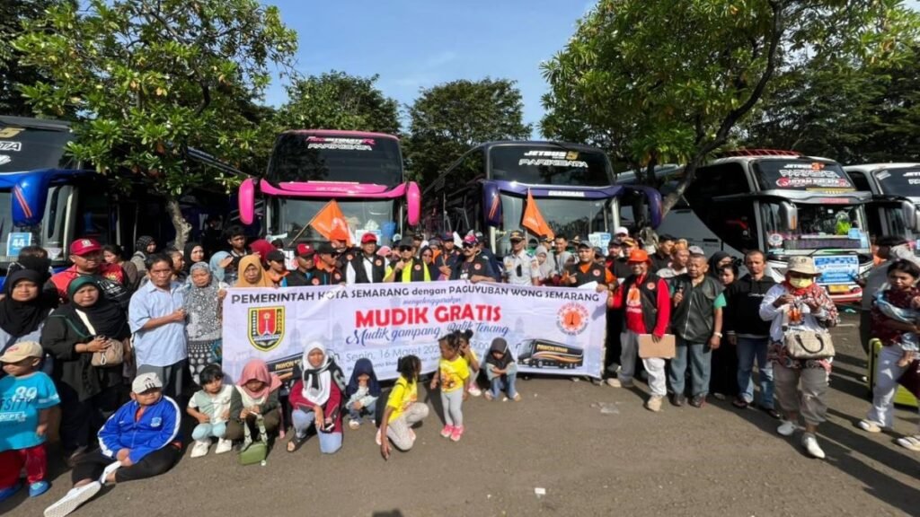 Ratusan Warga Semarang Mudik Gratis, Pemkot Siapkan 12 Bus