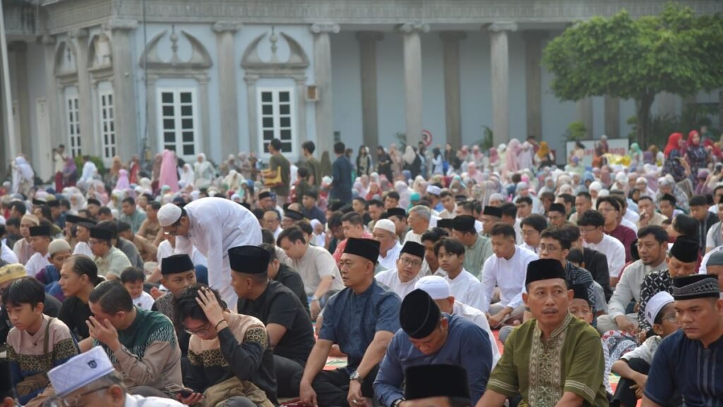 Pemkot Semarang Gelar Shalat Idulfitri di Halaman Balai Kota