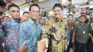 Blusukan ke Beringharjo, Purbaya Bantah Pasar Tradisional ‘Mati Suri’