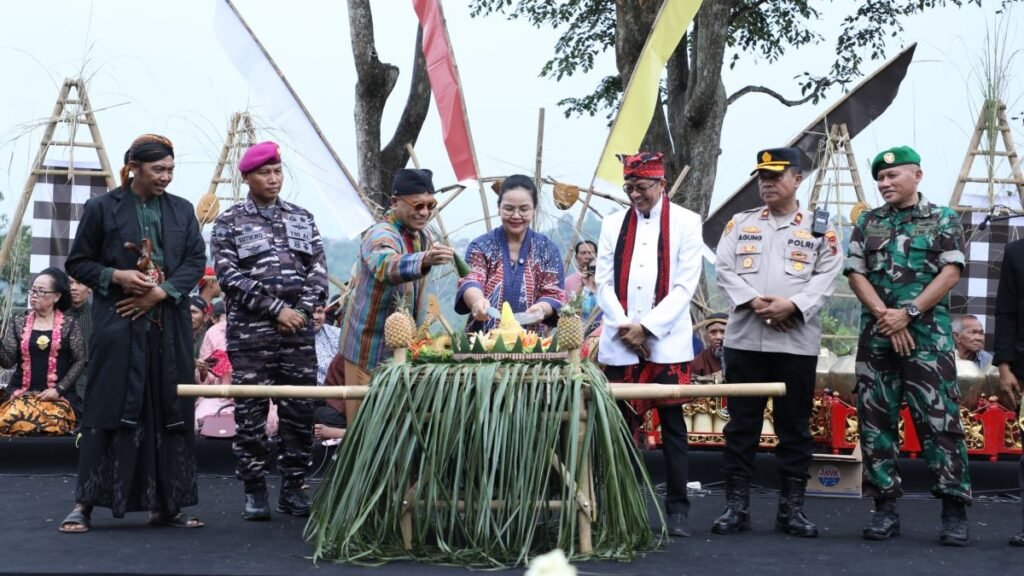 Mahakarya & Sesaji Rewanda, Cara Pemkot Semarang Hidupkan Tradisi Goa Kreo