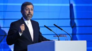 AS Kirim Pasukan ke Timur Tengah, Iran Santai: “Belajar dari Kekalahan di Vietnam”