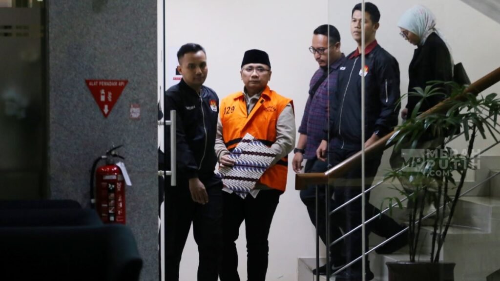 Yaqut Cholil Qoumas Ditahan, KPK Sita Aset Rp100 Miliar Lebih