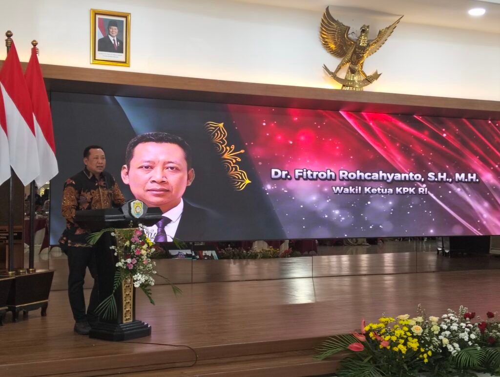 Acungkan Jempol untuk Bupati Kendal, Wakil Ketua KPK Sentil OPD dan Kasih Wejangan Jajaran