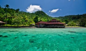 5 Spot Snorkeling Terbaik di Dunia – Salah Satunya Ada di Indonesia