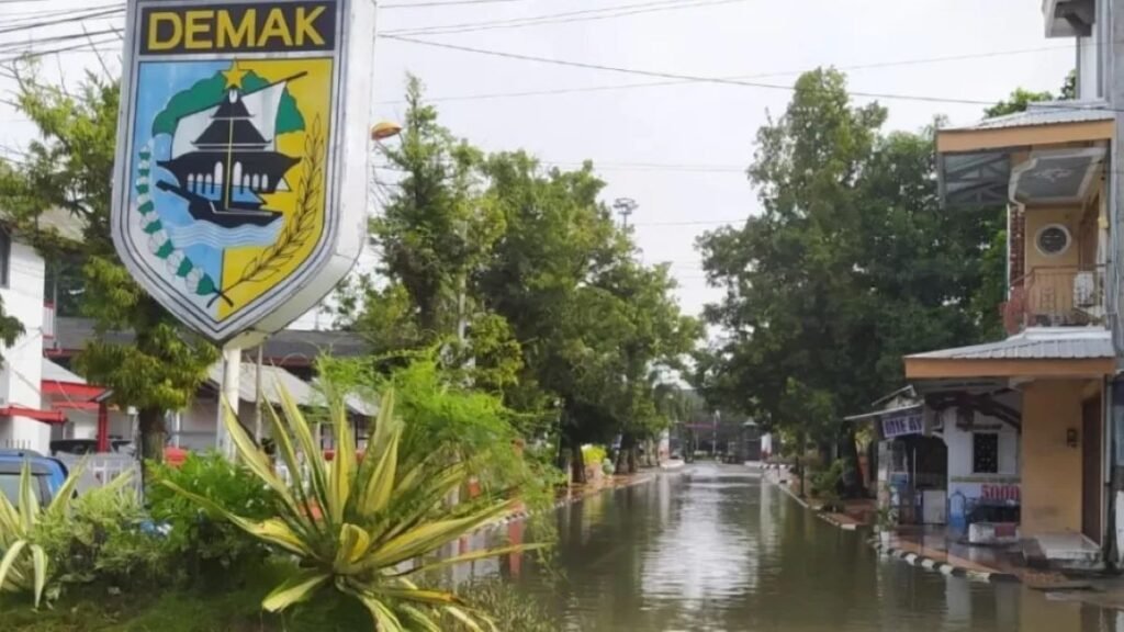 BNPB: Pengungsi Banjir Demak Bertambah Jadi 2.839 Jiwa, Sebar di Sejumlah Titik