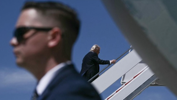 Khawatir Disadap, AS Buang Barang dari China Sebelum Naik Air Force One