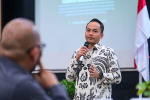 Dilaporkan soal Baliho Ultah Jokowi, Wali Kota Solo Hormati Proses Hukum