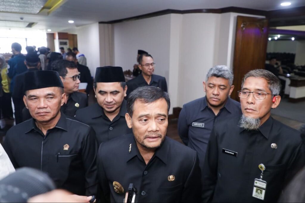 Bupati Sukoharjo Jadi Tersangka KPK, Ini Respons Gubernur Jateng Ahmad Luthfi