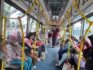 2 Dekade Layanan Transjakarta : Perluasan Aksesibilitas, Mutu Pelayanan, dan Dinamika Subsidi APBD