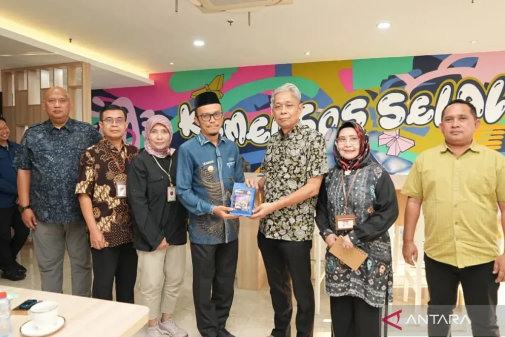 4 Juta Anak Belum Sekolah, Kemensos Percepat Pembangunan Sekolah Rakyat