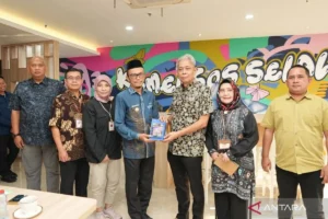 4 Juta Anak Belum Sekolah, Kemensos Percepat Pembangunan Sekolah Rakyat