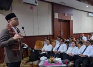 Hadiri Orientasi Maru Pascasarjana UHN Sugriwa, Gugun Gumilar : Ilmuwan Bisa Salah, Tapi Tidak Boleh Bohong