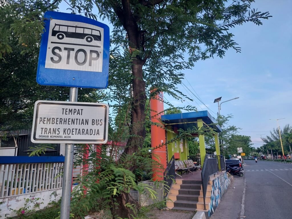 Bus_Trans_Koetaradja3